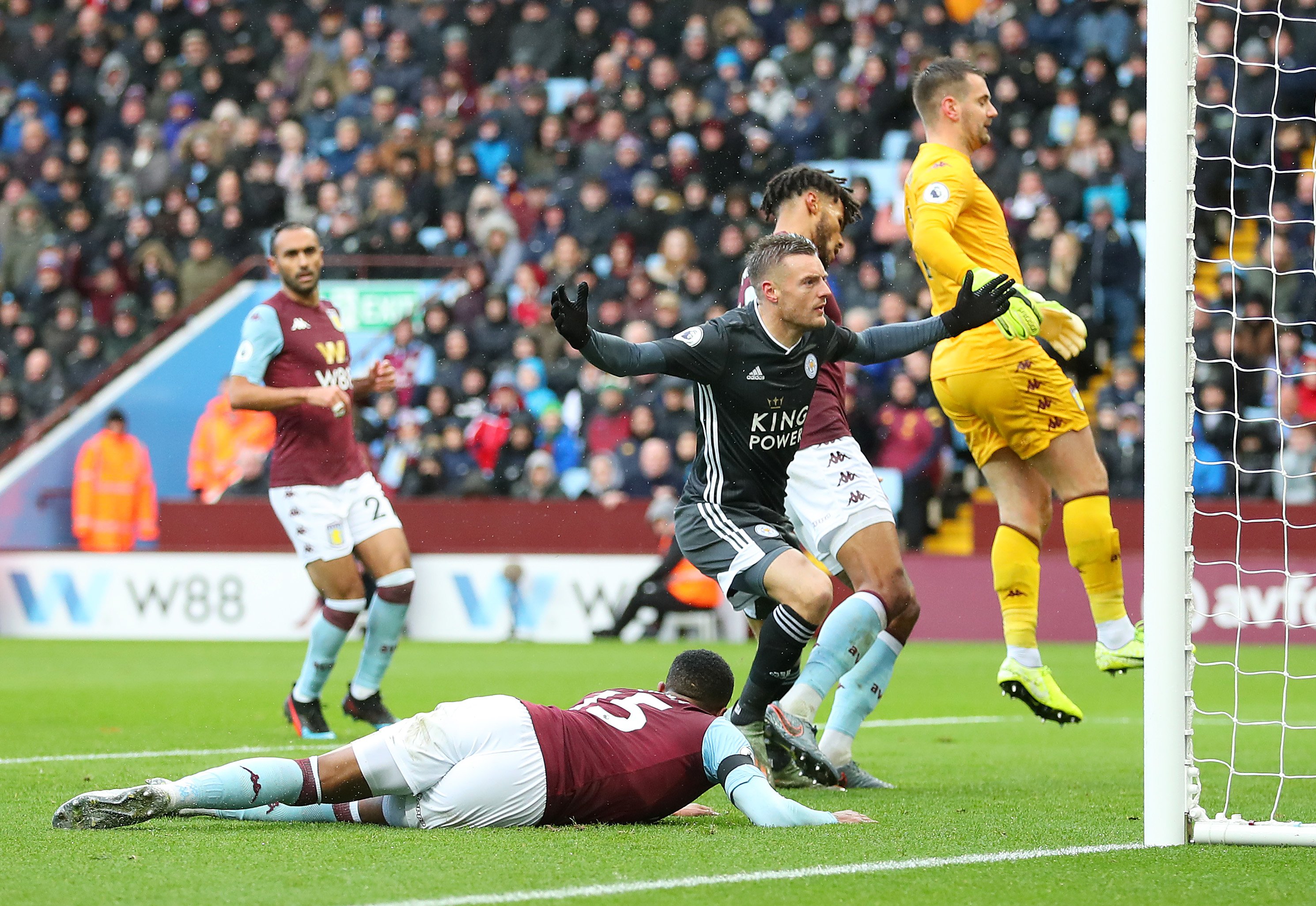 共用一名律 共用一名律